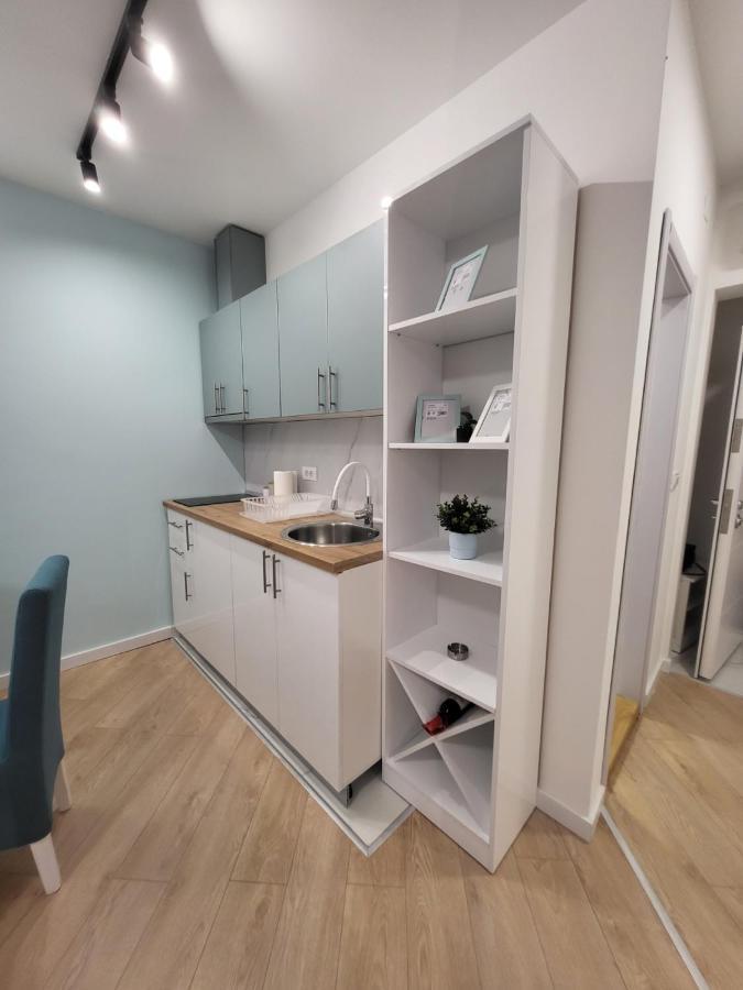 Harmony Suites Sajmiste Zewnętrze zdjęcie